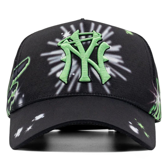 31 hats graffiti