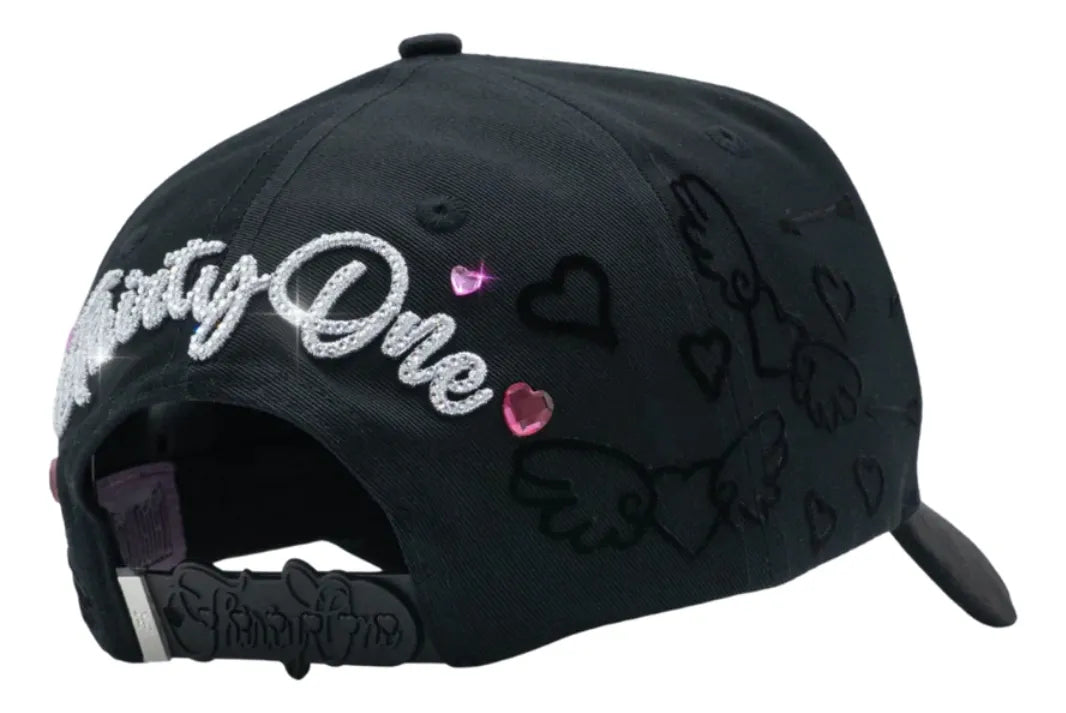 31 Hats Lovestruck San Valentin