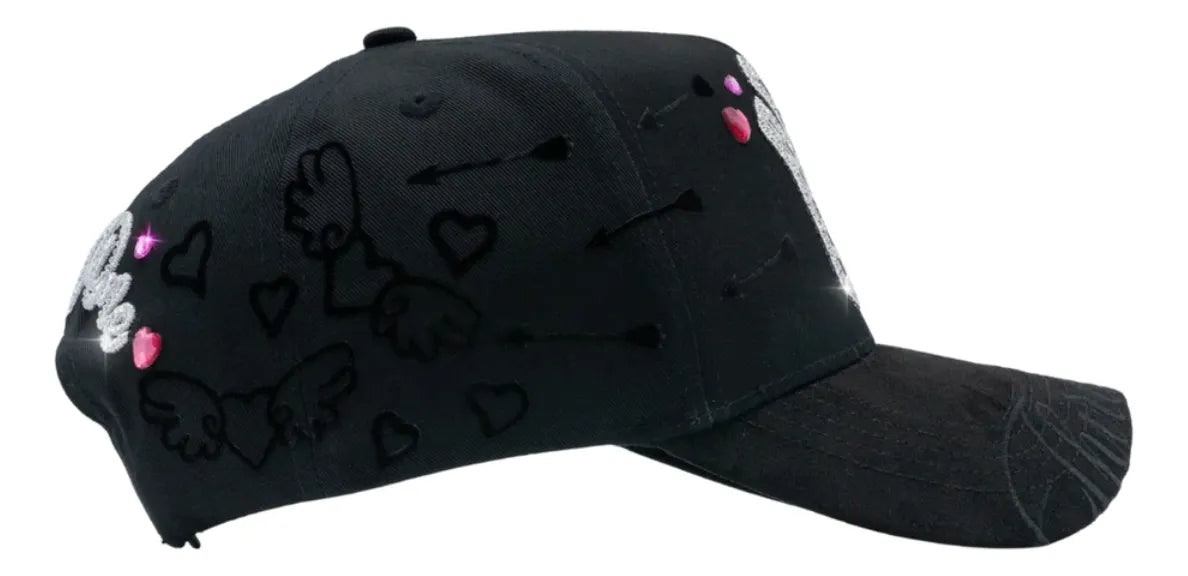 31 Hats Lovestruck San Valentin