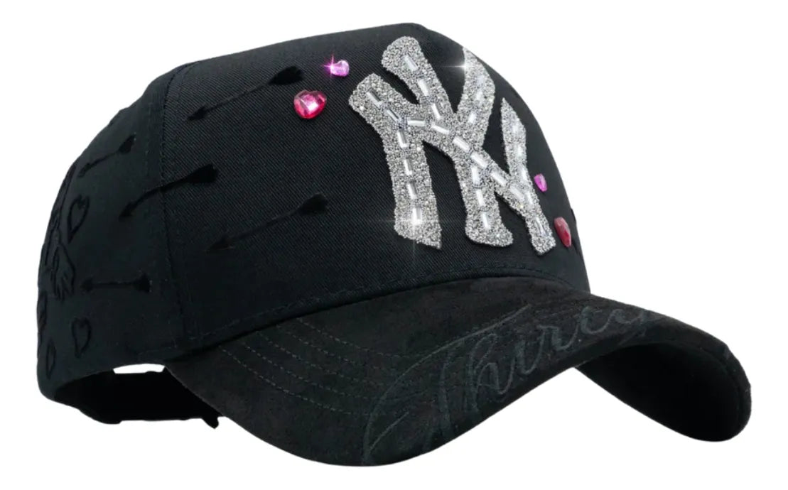 31 Hats Lovestruck San Valentin