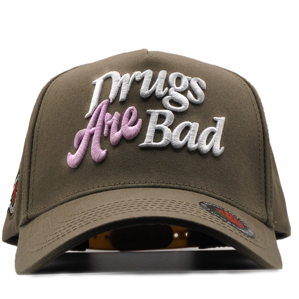 Drugs are bad Trippy Verde